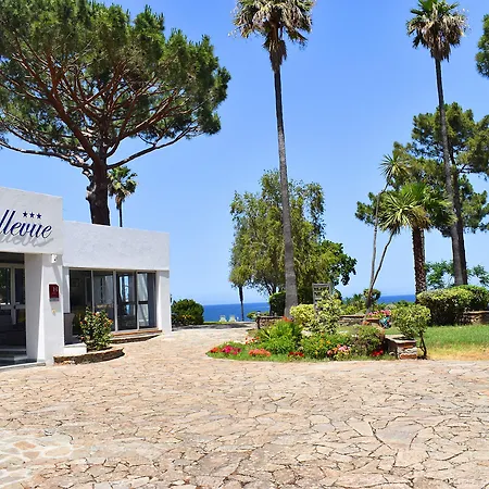 Hotell Bellevue Saint-Florent (Corsica)