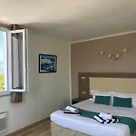 Bellevue 3* سانت فلوران
