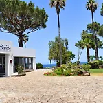 Hotel Bellevue Saint-Florent (Corsica)