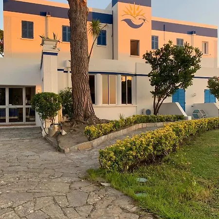 Bellevue Отель 3*
