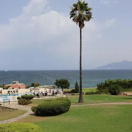 Bellevue Hotel Saint-Florent (Corsica)