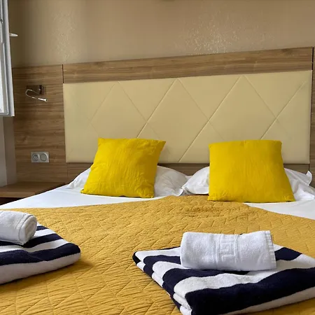 Bellevue Hotel Saint-Florent (Corsica)