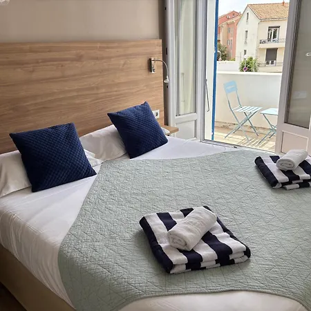 ホテル Bellevue 3*