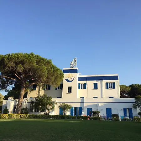 Bellevue Hotel Saint-Florent (Corsica)