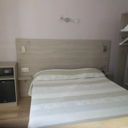 Отель Bellevue