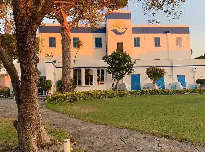 Bellevue 3* Saint-Florent (Corsica)